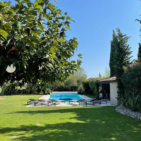 Privee Cayan * Saint-Remy-de-Provence